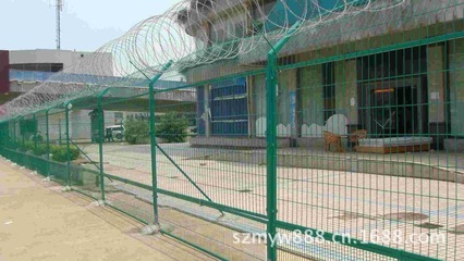 深圳明洋王金屬制品 專業(yè)生產(chǎn)安裝各類護(hù)欄網(wǎng)，打造安全美觀的防護(hù)屏障